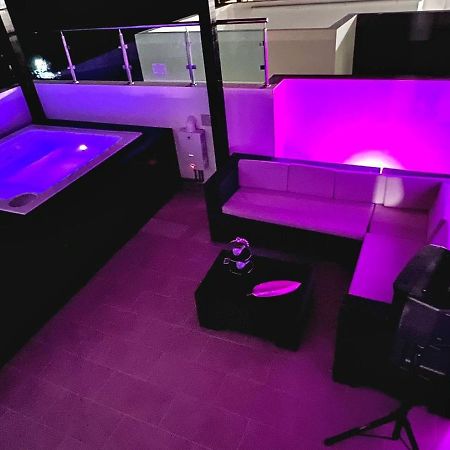 Ferienwohnung Magnificent Pent House W/Jacuzzi Santiago De Los Caballeros Exterior foto