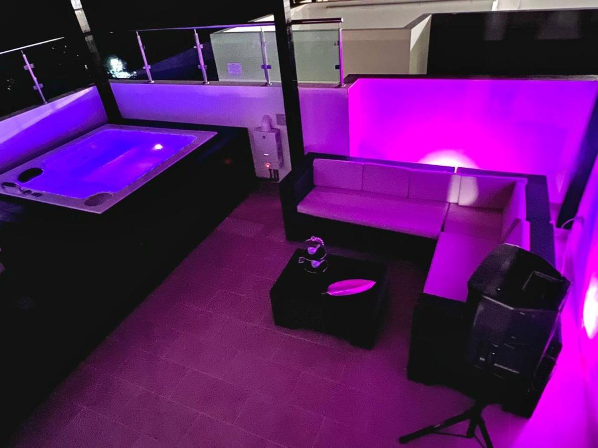 Ferienwohnung Magnificent Pent House W/Jacuzzi Santiago De Los Caballeros Exterior foto
